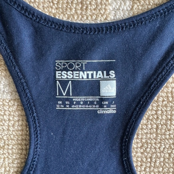 New Adidas Navy Blue Climalite Racerback Tank Top Sport Essentials Logo Size M - Picture 8 of 8